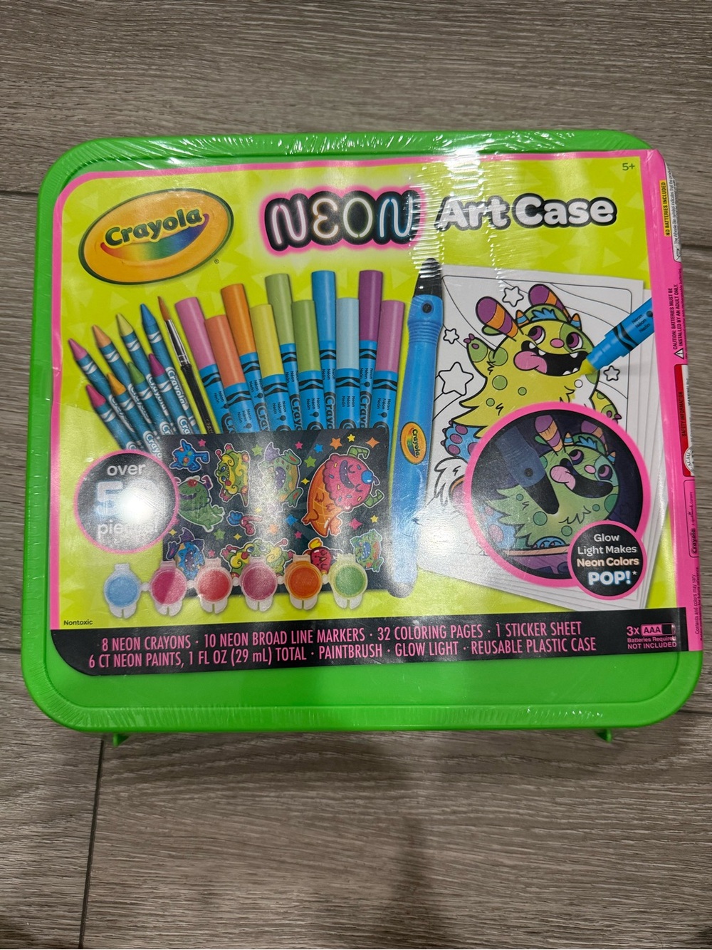 New Crayola Neon Art Case